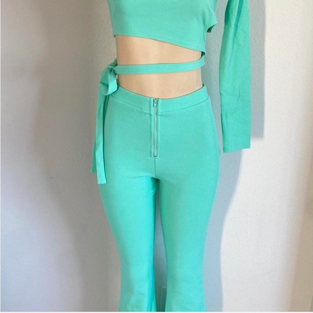 2-piece one shoulder outfit - Medium - Picture 3 of 6